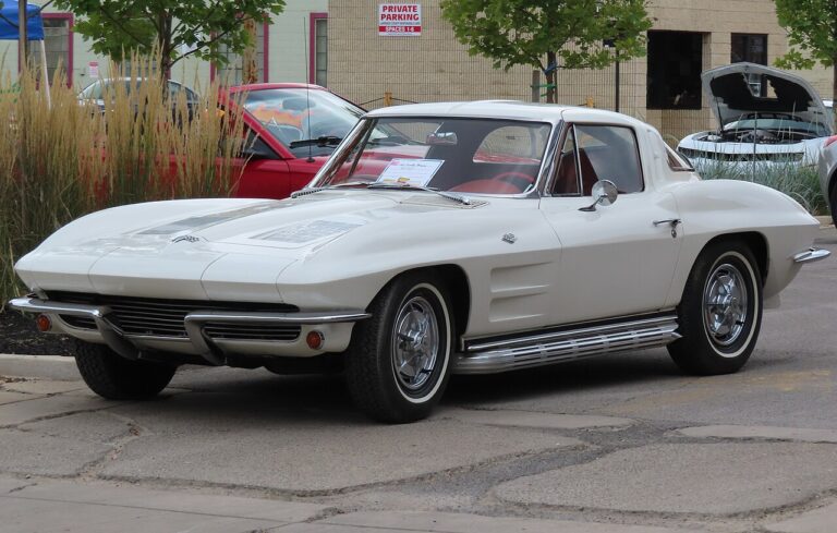 Chevrolet Corvette (C2) 1963-1967